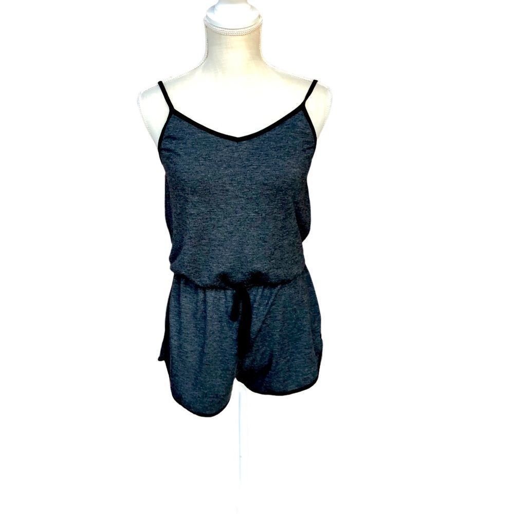 Mossimo Supply Co. Romper • Grey • Size: Small
